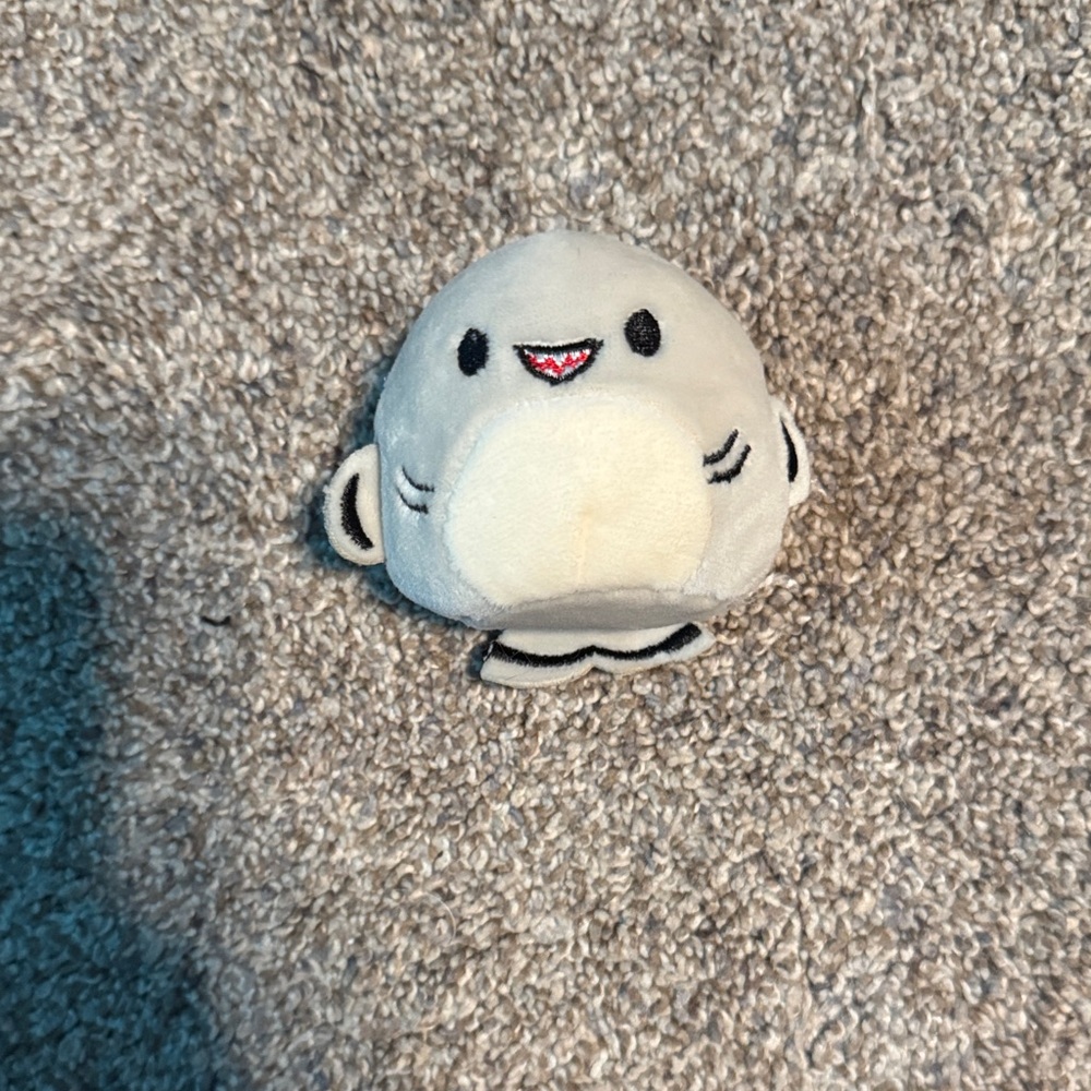 Squishmallows Gray and Cream Stuffed Animal